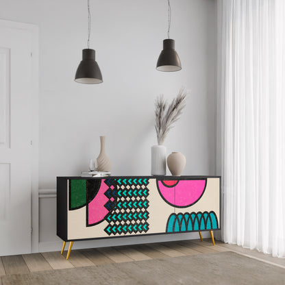 GEOMETRIC RHAPSODY 3-dörrars skänk i svart finish