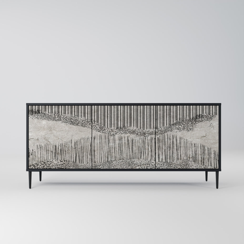GRAIN LINES 3-dörrars skänk i svart finish