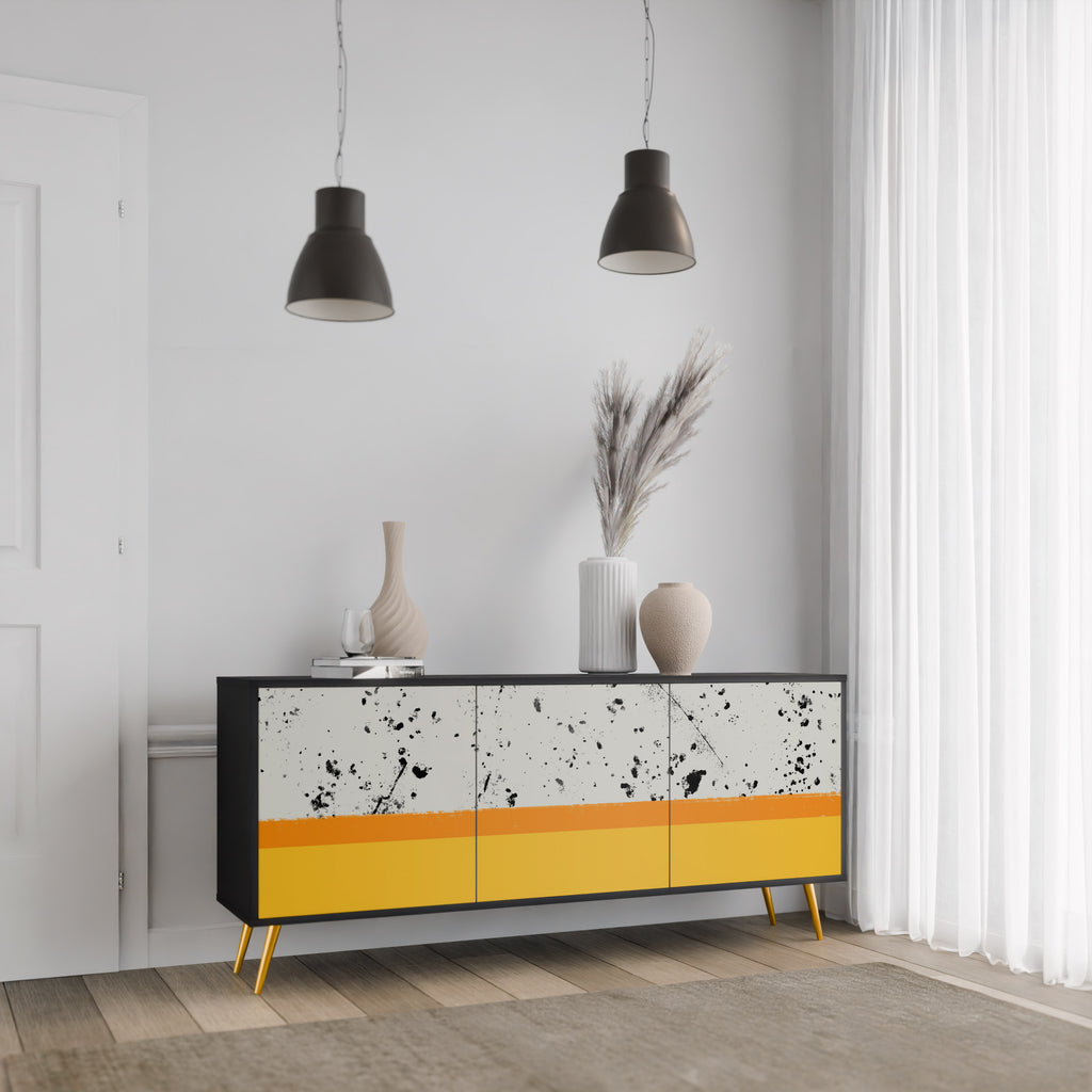 FÄRGAD AV ORANGE 3-dörrars skänk i svart finish