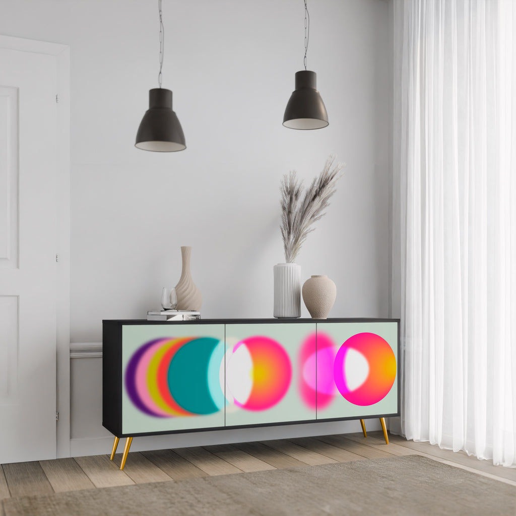 SYMPHONY OF COLOURS 3-dörrars skänk i svart finish