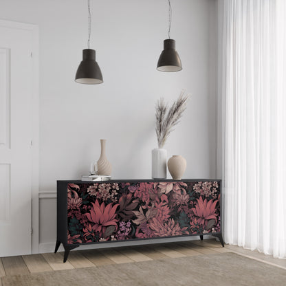 FLORAL WHISPER 3-dörrars skänk i svart finish
