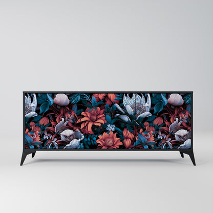 ETHEREAL BLOSSOMS 3-dörrars skänk i svart finish