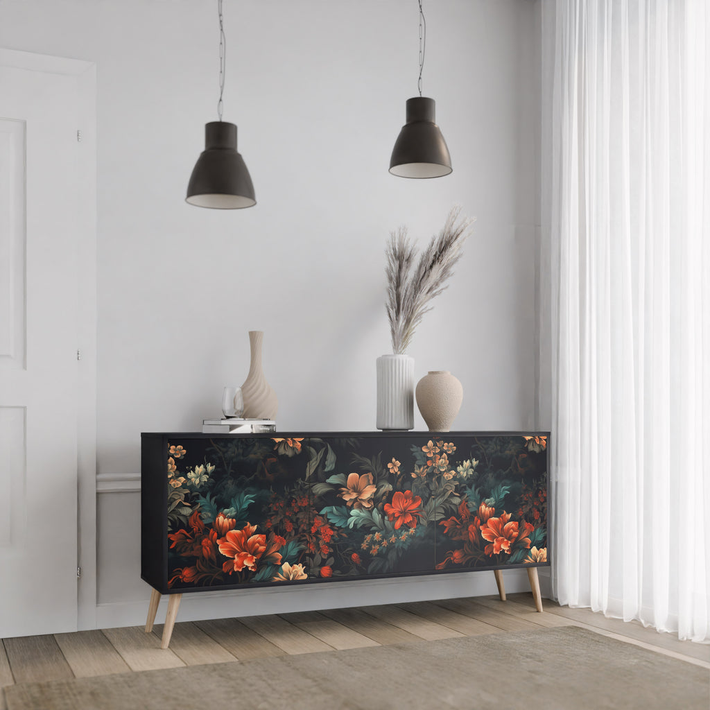 IMAGINARY BLOSSOM 3-dörrars skänk i svart finish