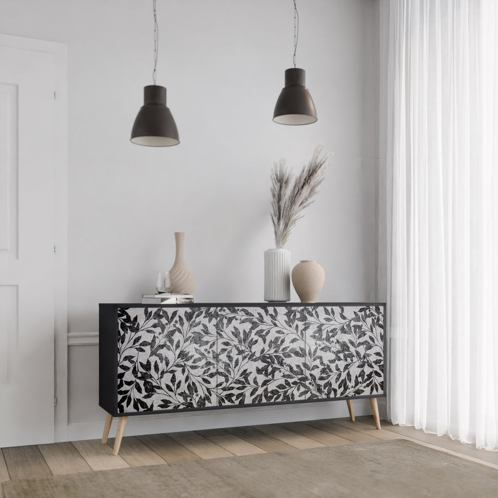 CHARCOAL SPROUT 3-dörrars skänk i svart finish