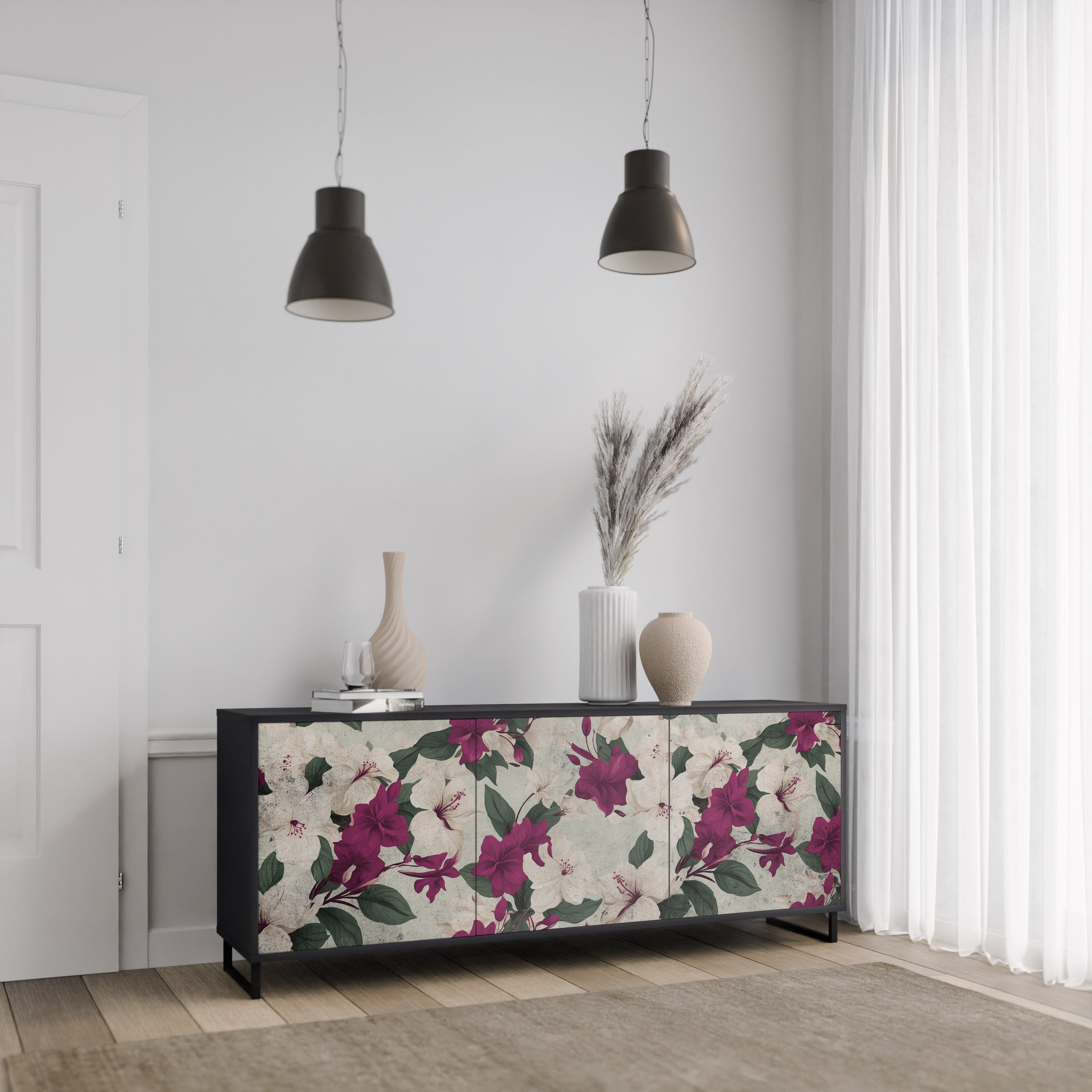 FLOWERET DREAM 3-dörrars skänk i svart finish
