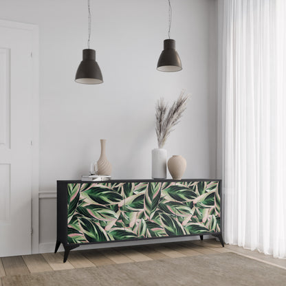 EERIE STROMANTHE 3-dörrars skänk i svart finish