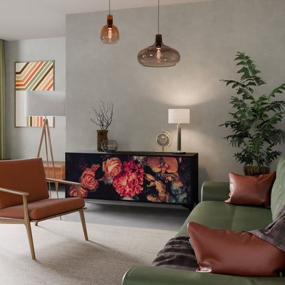 NEVERENDING BLOOM 3-dörrars skänk i svart finish
