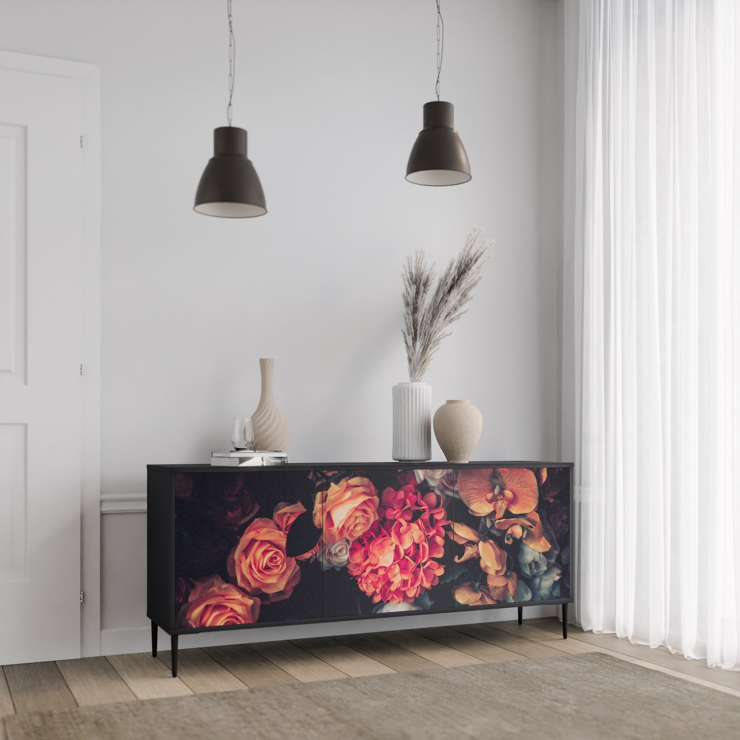 NEVERENDING BLOOM 3-dörrars skänk i svart finish