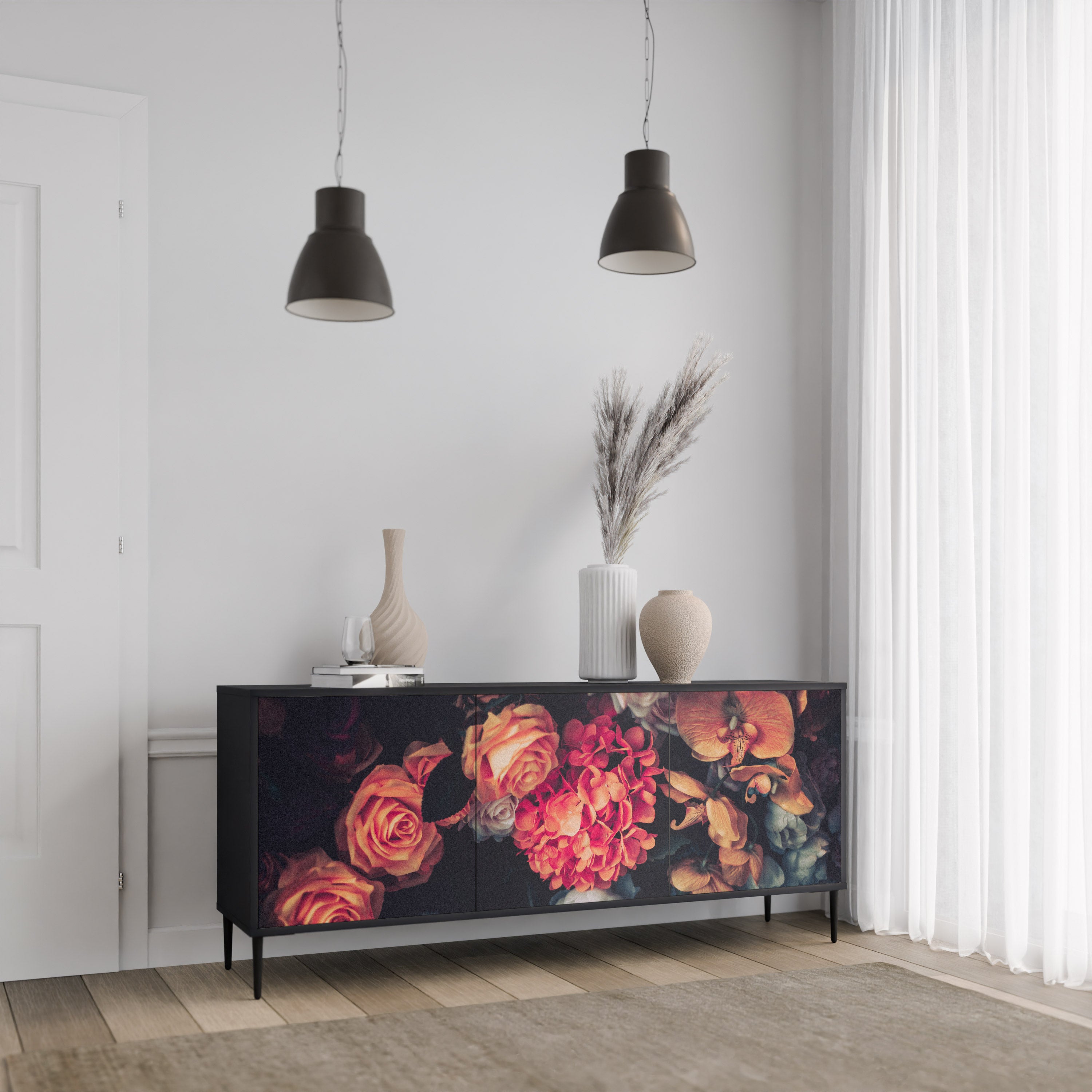 NEVERENDING BLOOM 3-dörrars skänk i svart finish