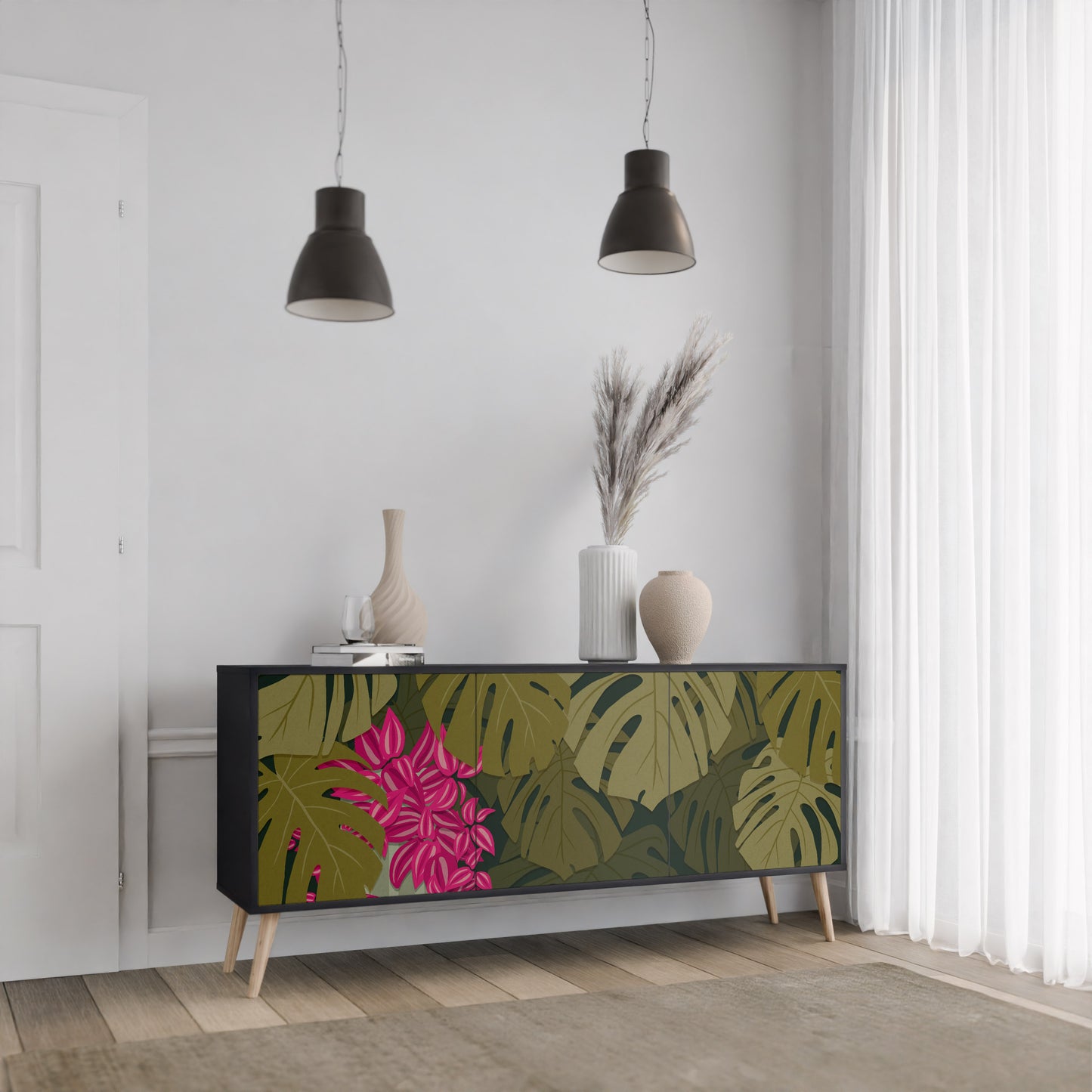 TROPICAL BEAUTY 3-dörrars skänk i svart finish