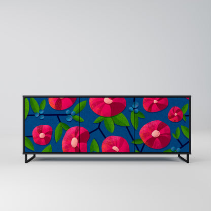 SPRING THOUGHTS Skänk med 3 dörrar i svart finish