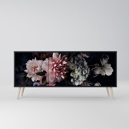 PURE BLOSSOM 3-dörrars skänk i svart finish
