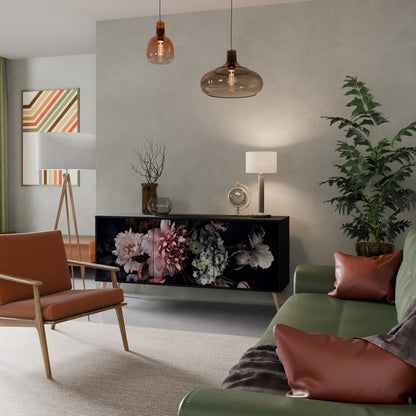 PURE BLOSSOM 3-dörrars skänk i svart finish