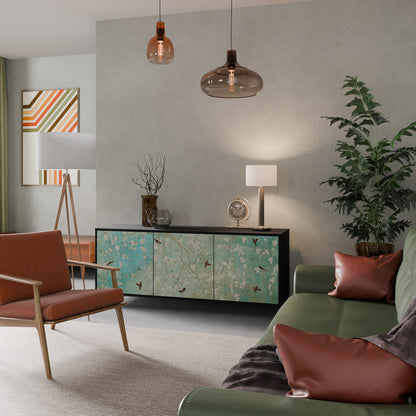 BLOOMING CHARM 3-dörrars skänk i svart finish