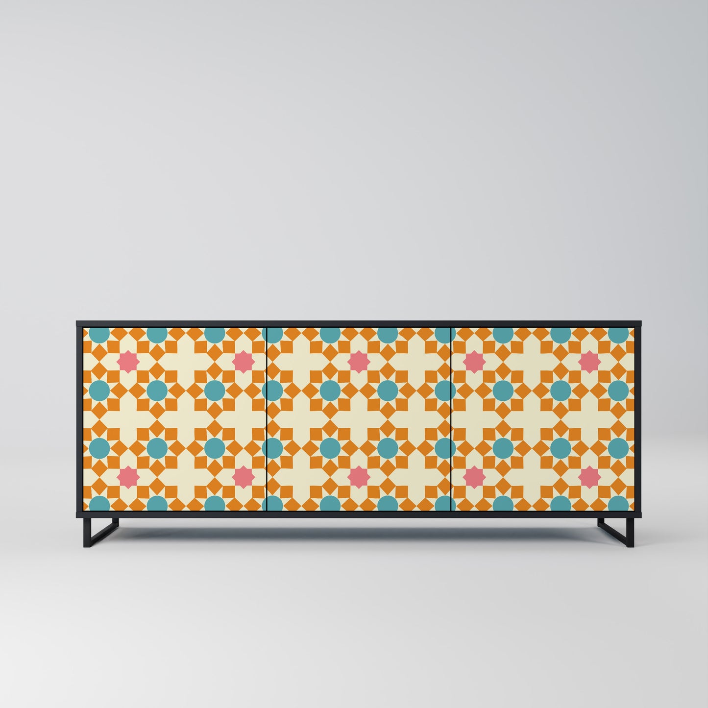 BLOMMAD DECOR 3-dörrars skänk i svart finish