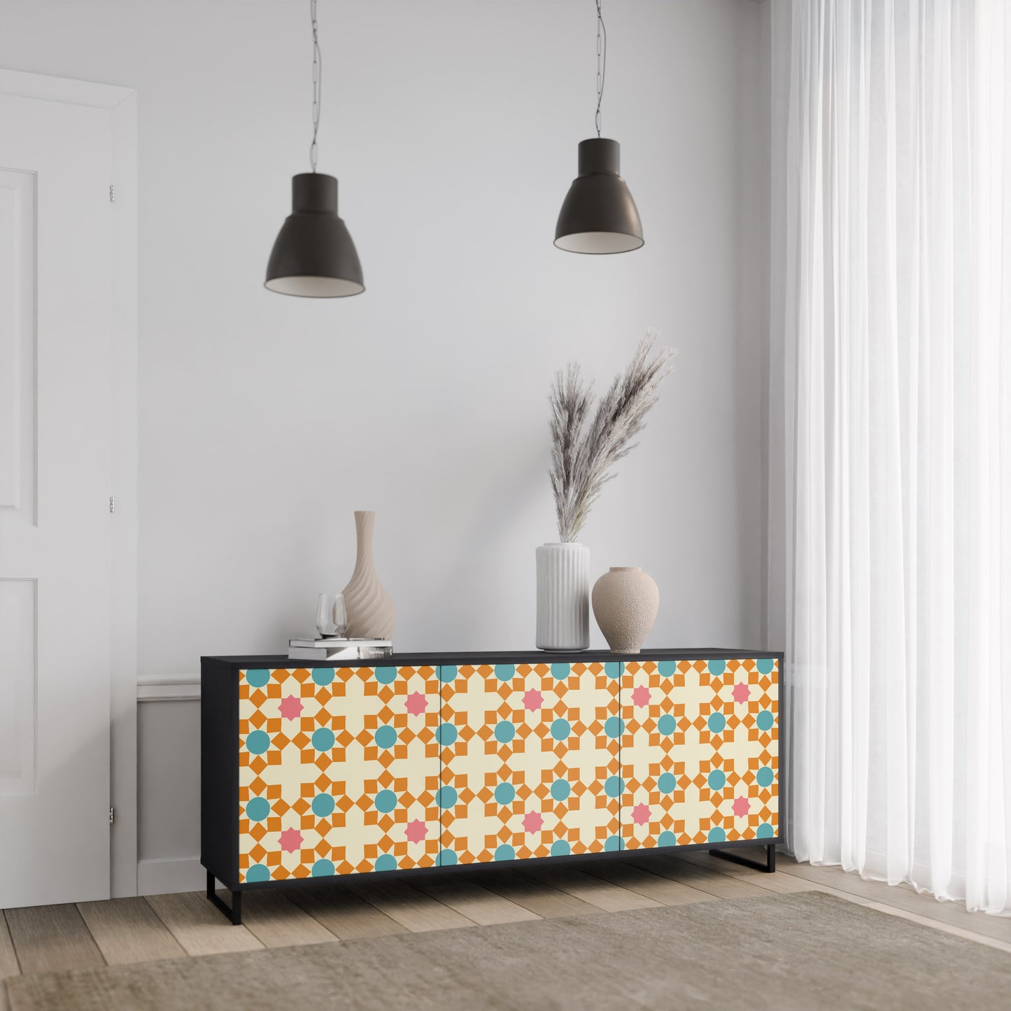 BLOMMAD DECOR 3-dörrars skänk i svart finish