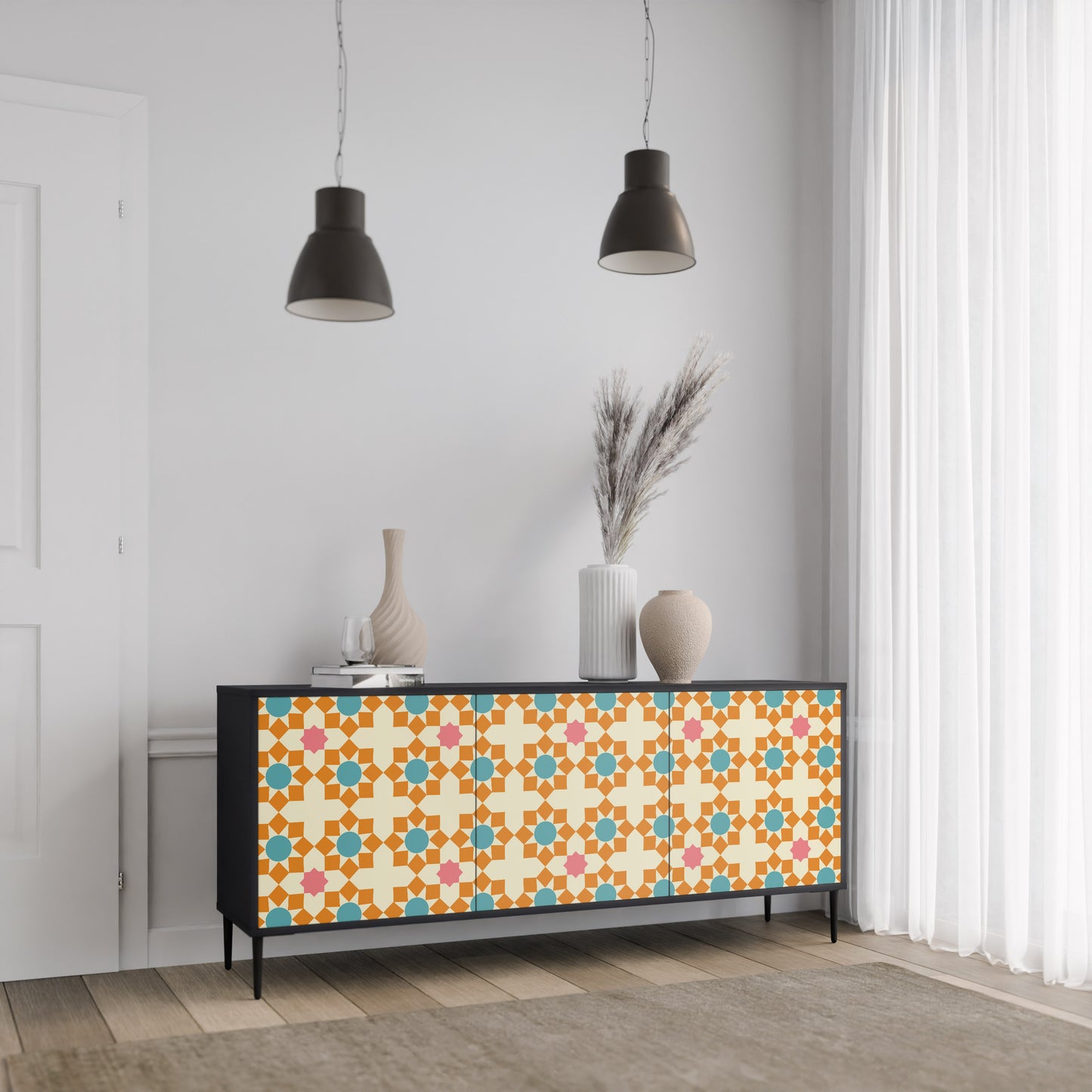 BLOMMAD DECOR 3-dörrars skänk i svart finish