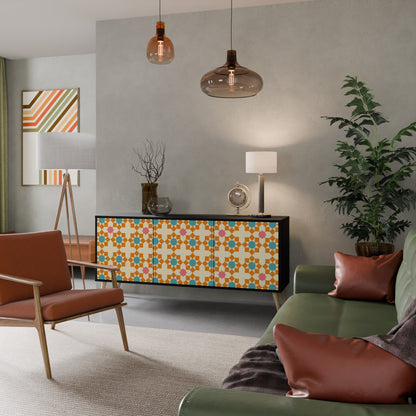 BLOMMAD DECOR 3-dörrars skänk i svart finish