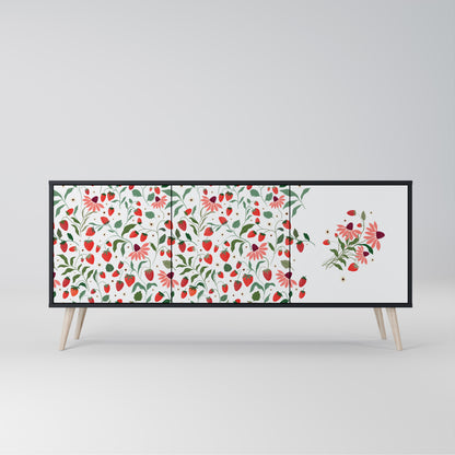 BLOMMOR OCH JORDGUBBAR 3-dörrars skänk i svart finish