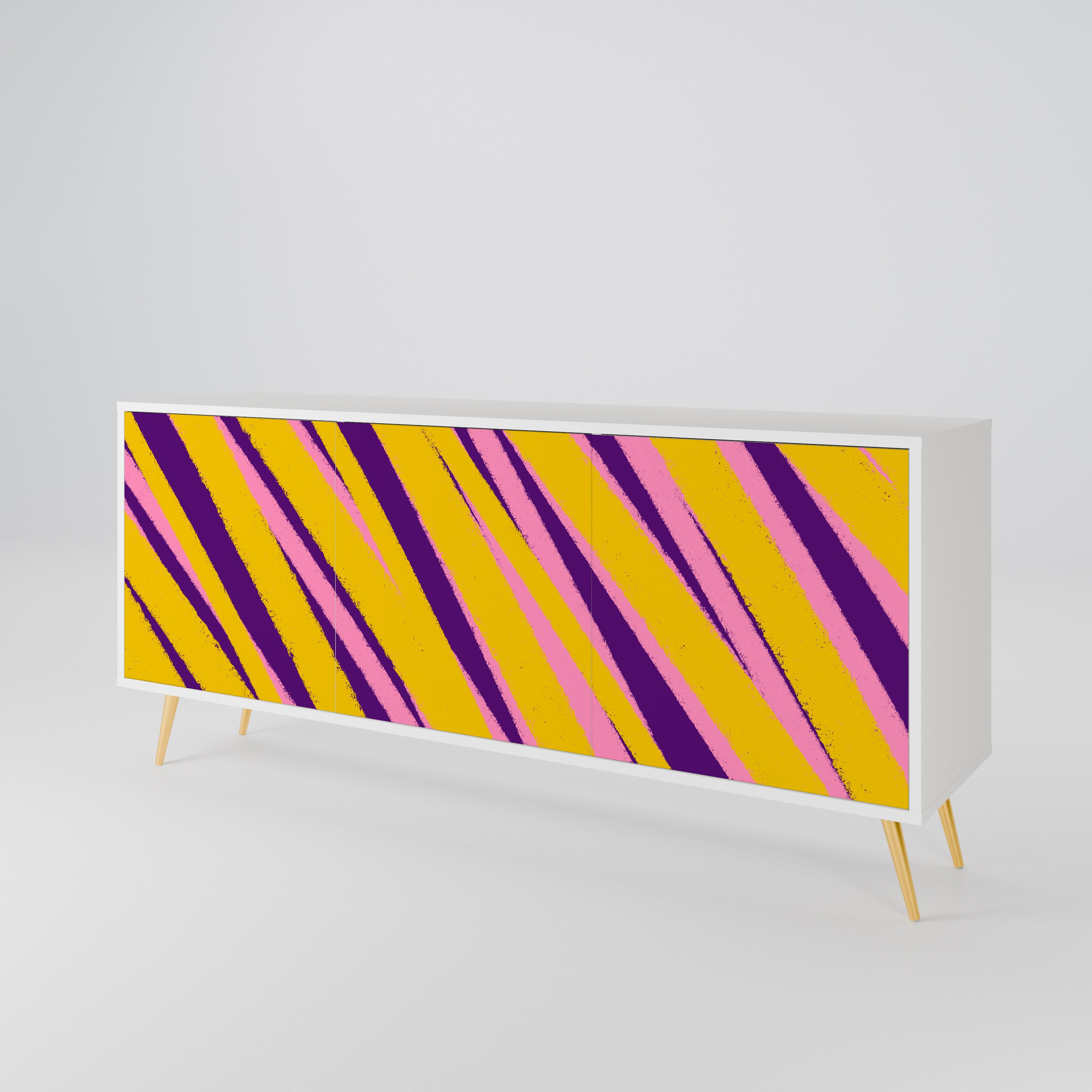 DREAMS COME TRUE 3-Door Sideboard
