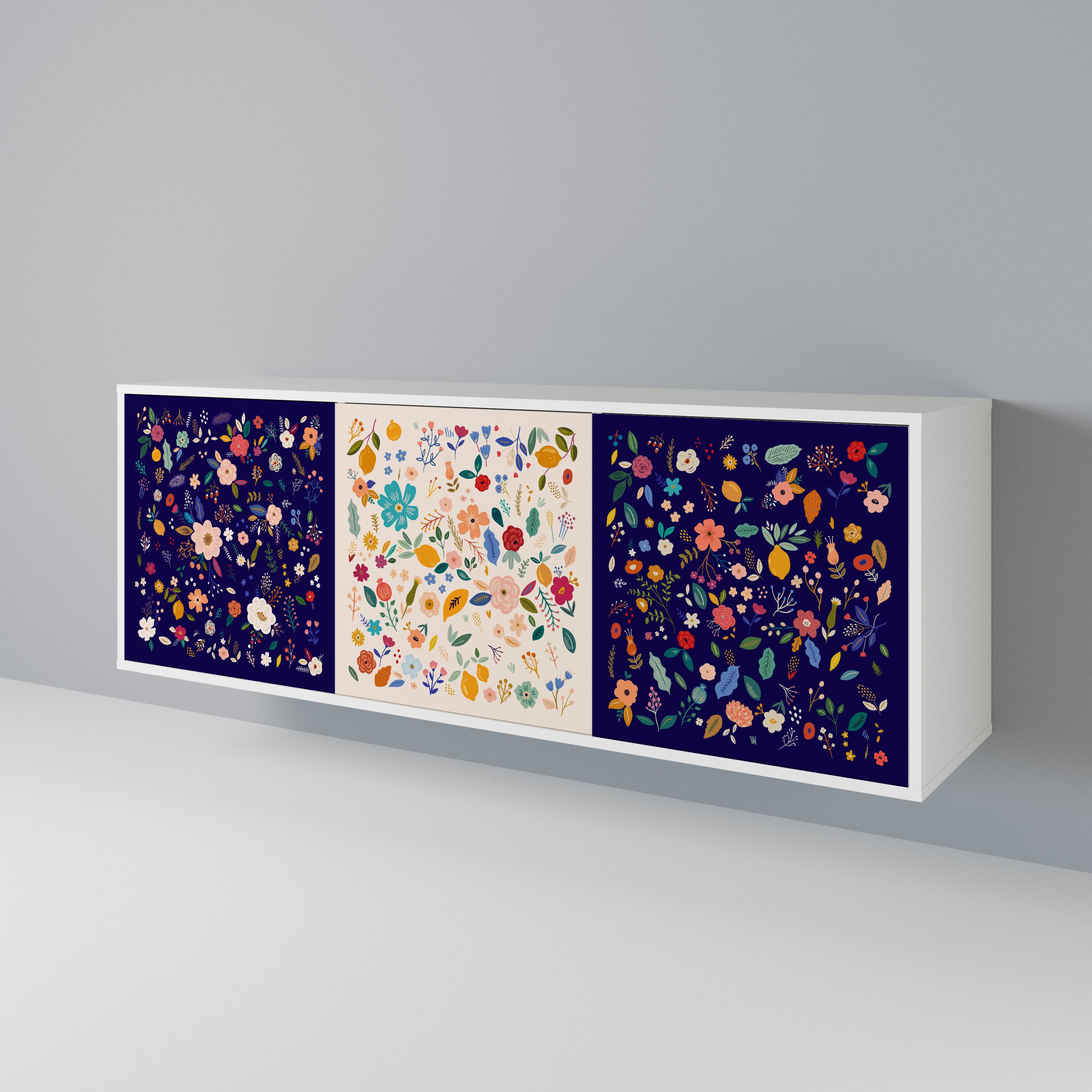 FLORAL COMBINATION 3-Door Sideboard