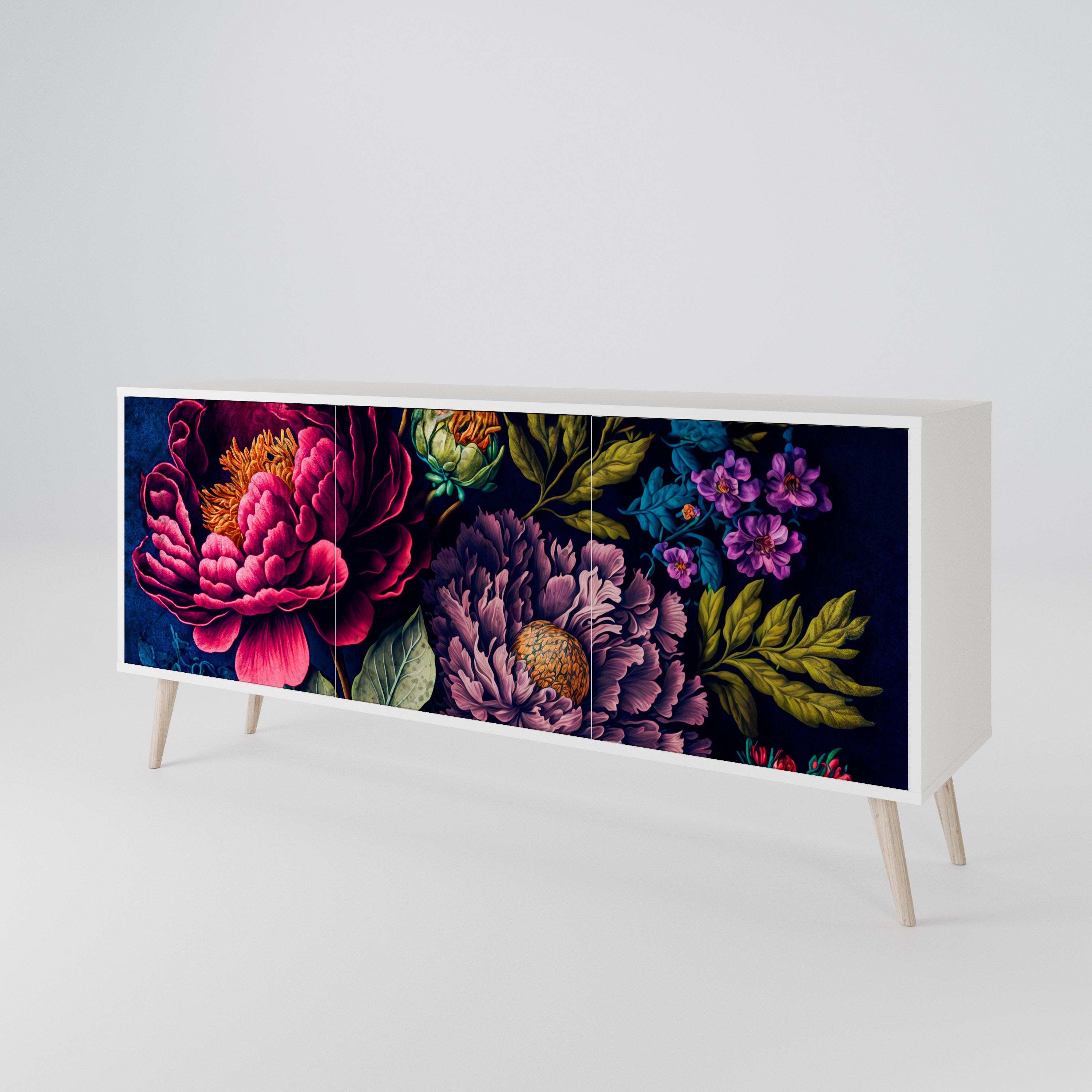 BLOOMING ELEGANCE Skänk med tre dörrar