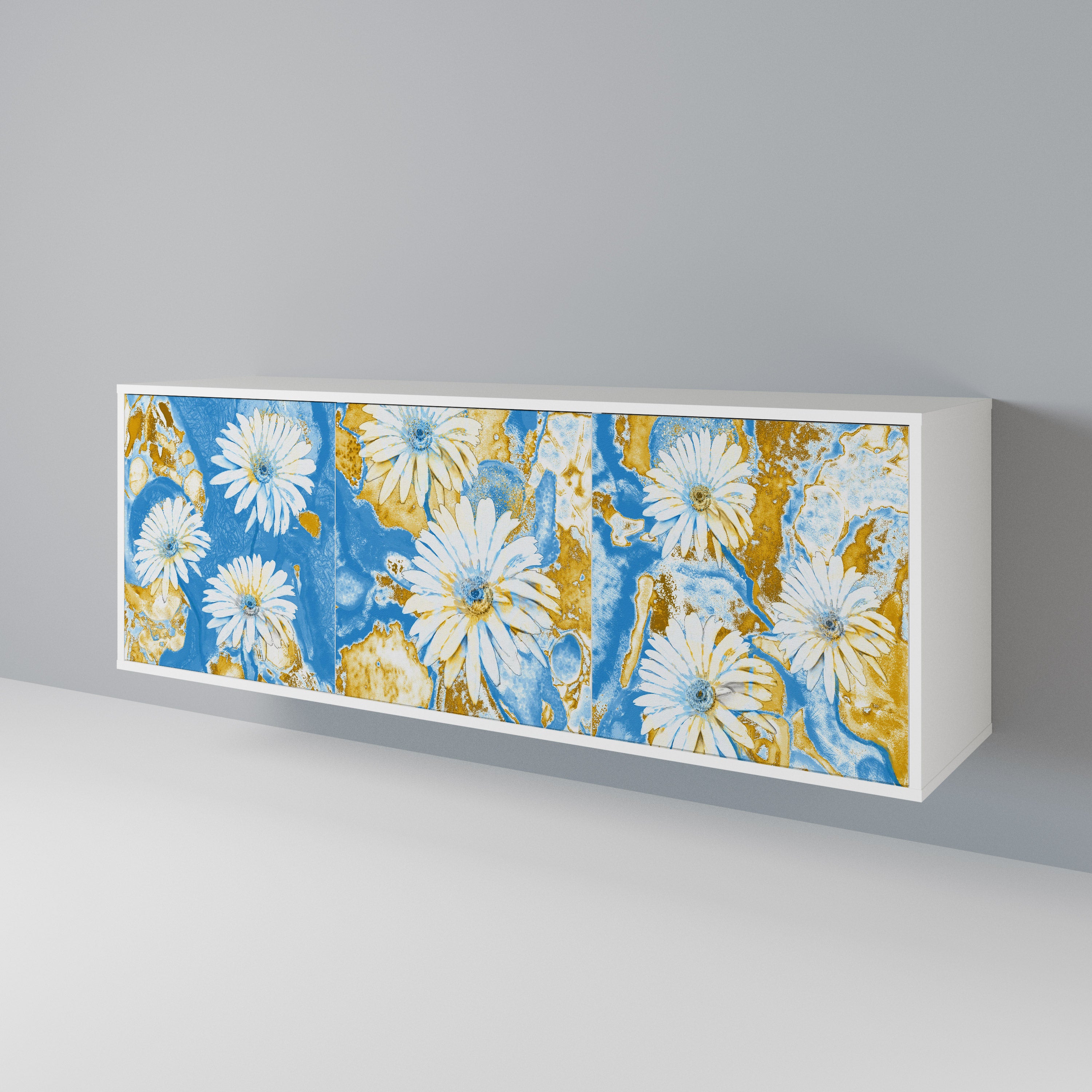 DAISY LUXE 3-Door Sideboard