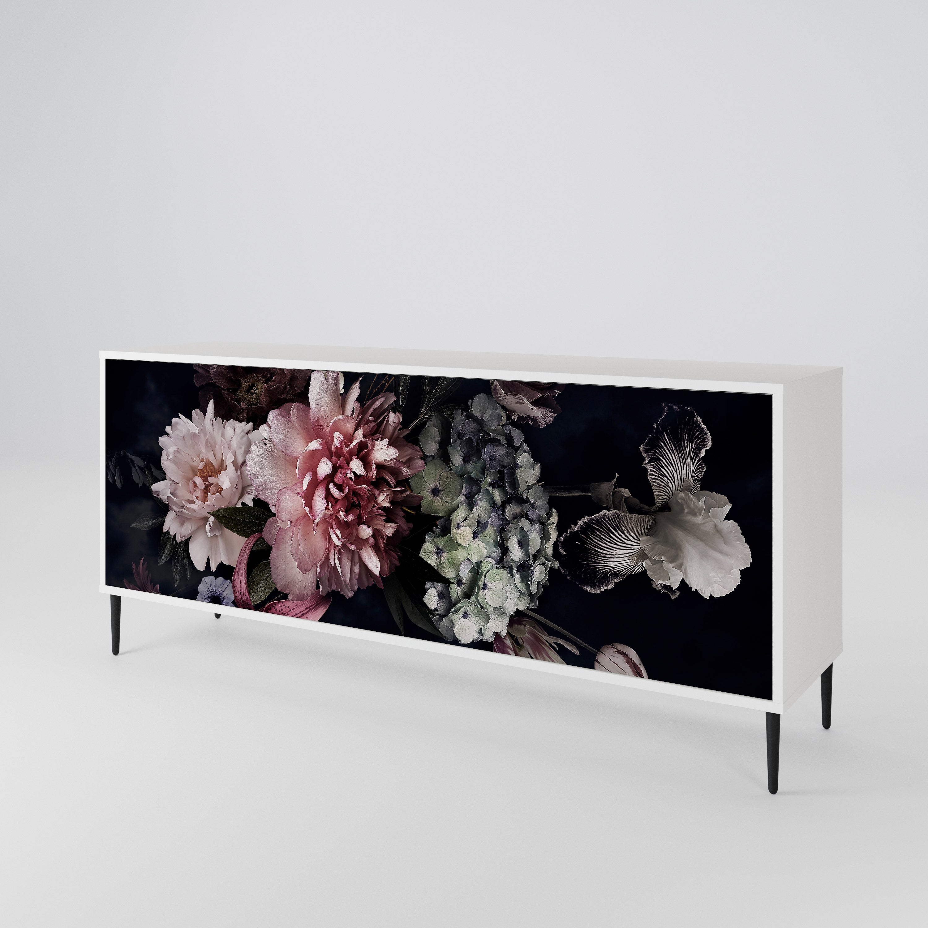 PURE BLOSSOM 3-Door Sideboard