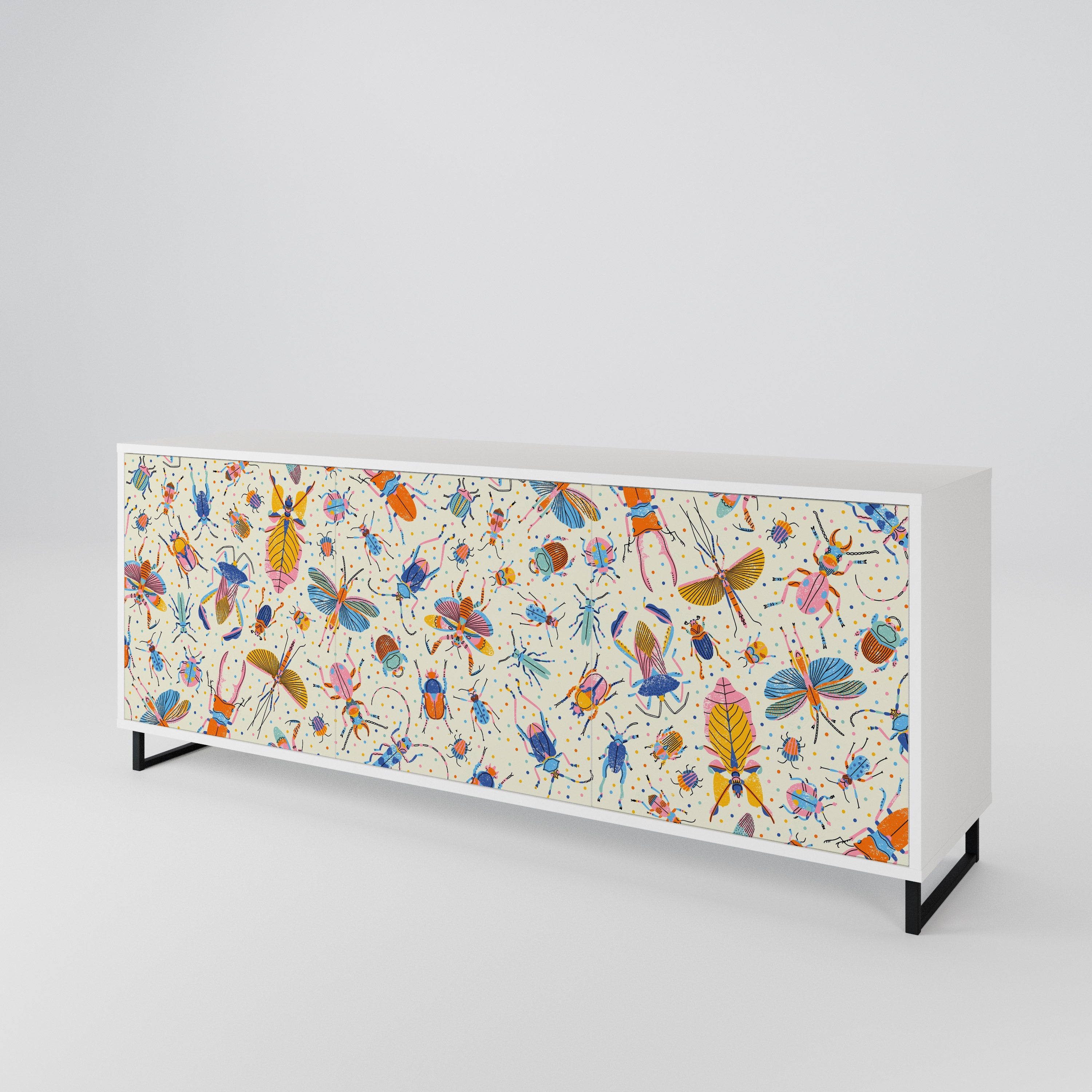 COLORFUL INSECTS Skänk med tre dörrar