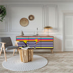 TONE COLLAPSE Skänk med tre dörrar