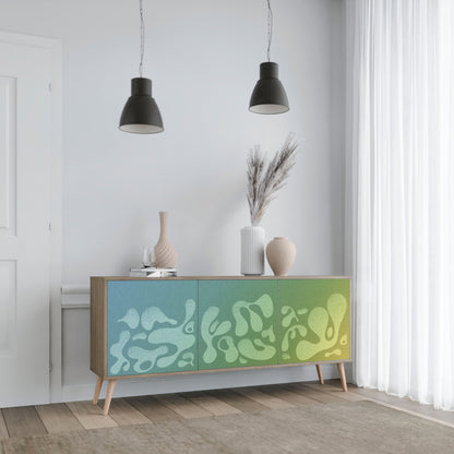 IRREGULAR BLUE 3-Dörrars skänk i ekeffekt