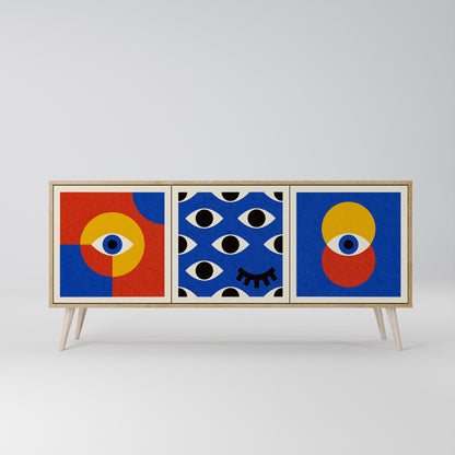 GEOMETRIC EYES 3-dörrars skänk i ekeffekt
