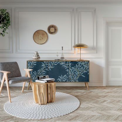 BLUE LEAVES skänk med 3 dörrar i ekeffekt