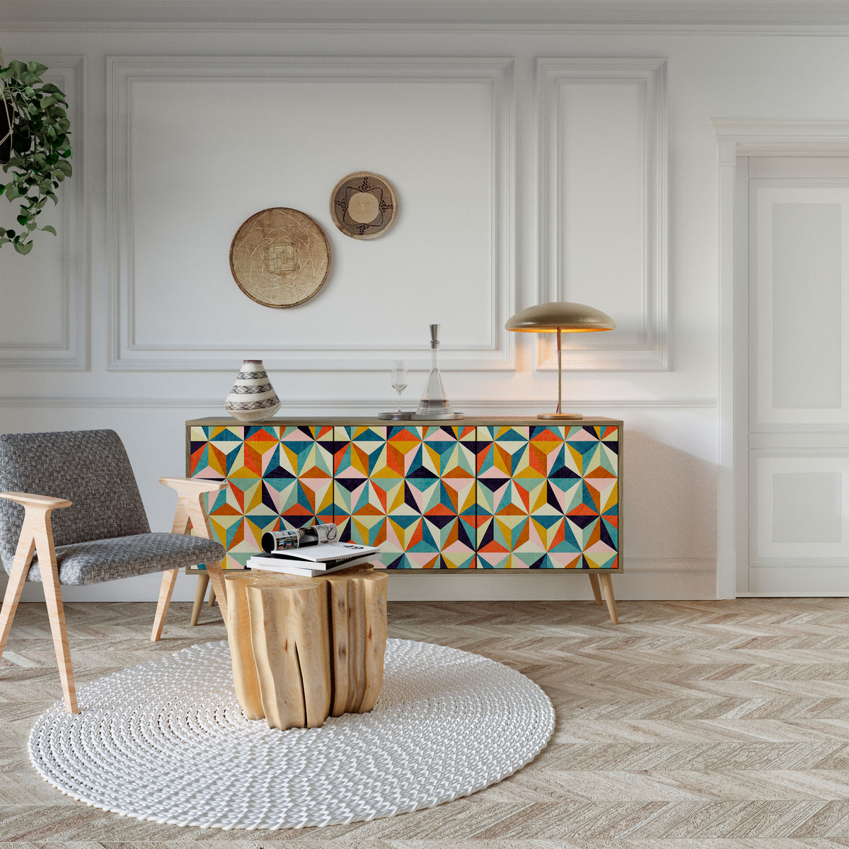 TESSELATE TREASURES Skänk med tre dörrar