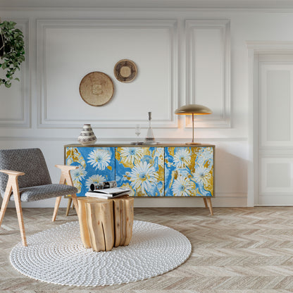 DAISY LUXE 3-Door Sideboard in Oak Effect