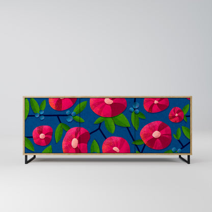 SPRING THOUGHTS 3-Door Sideboard in Oak Effect