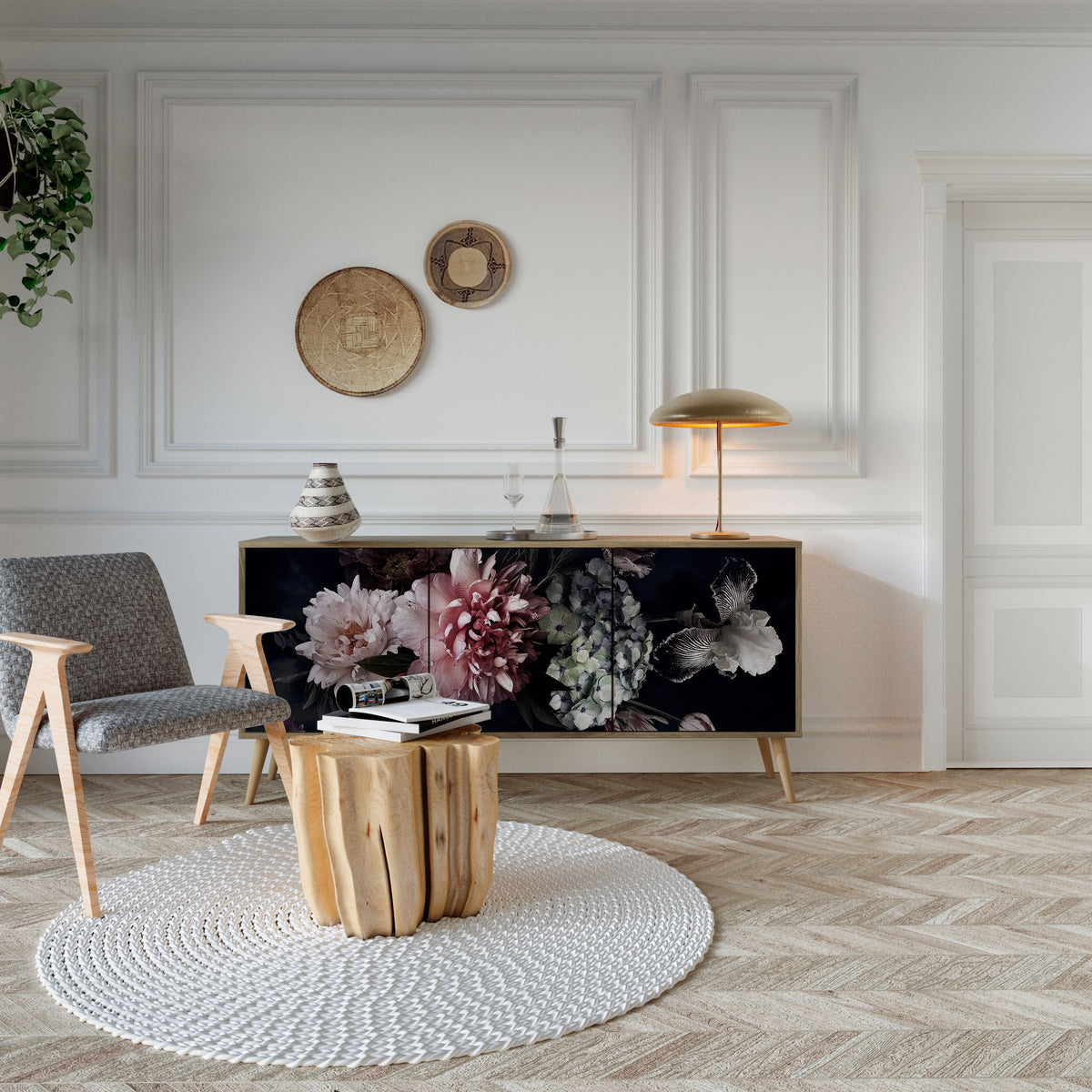 PURE BLOSSOM Skänk med tre dörrar