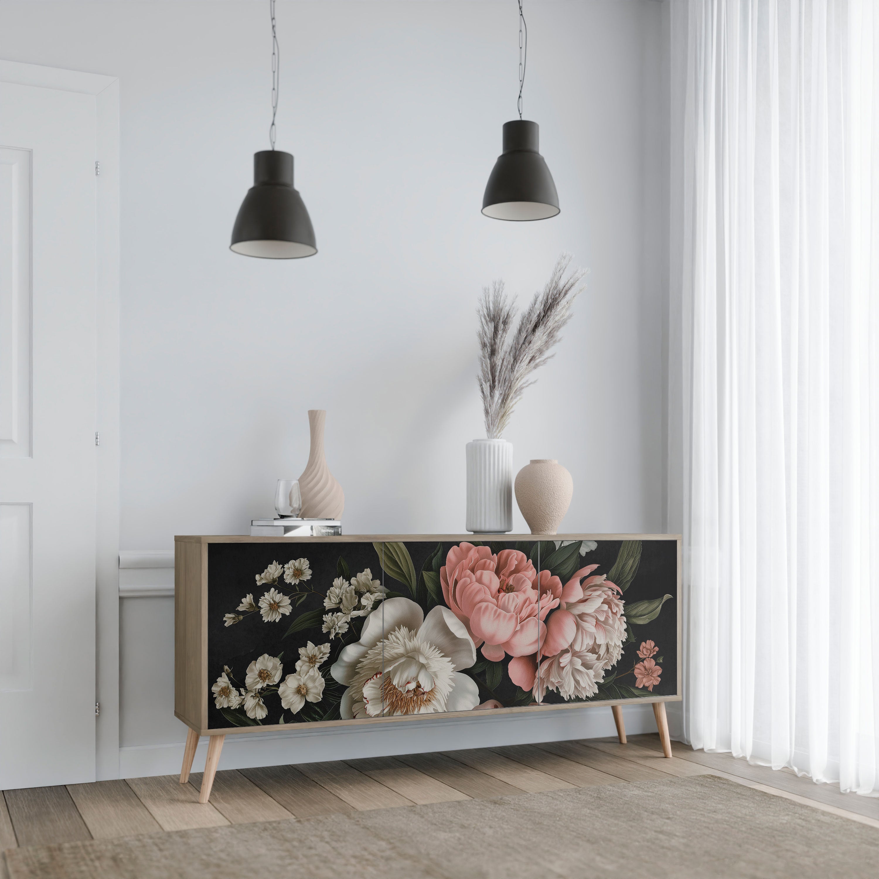 LUSH ELEGANCE 3-dörrars skänk i ekeffekt
