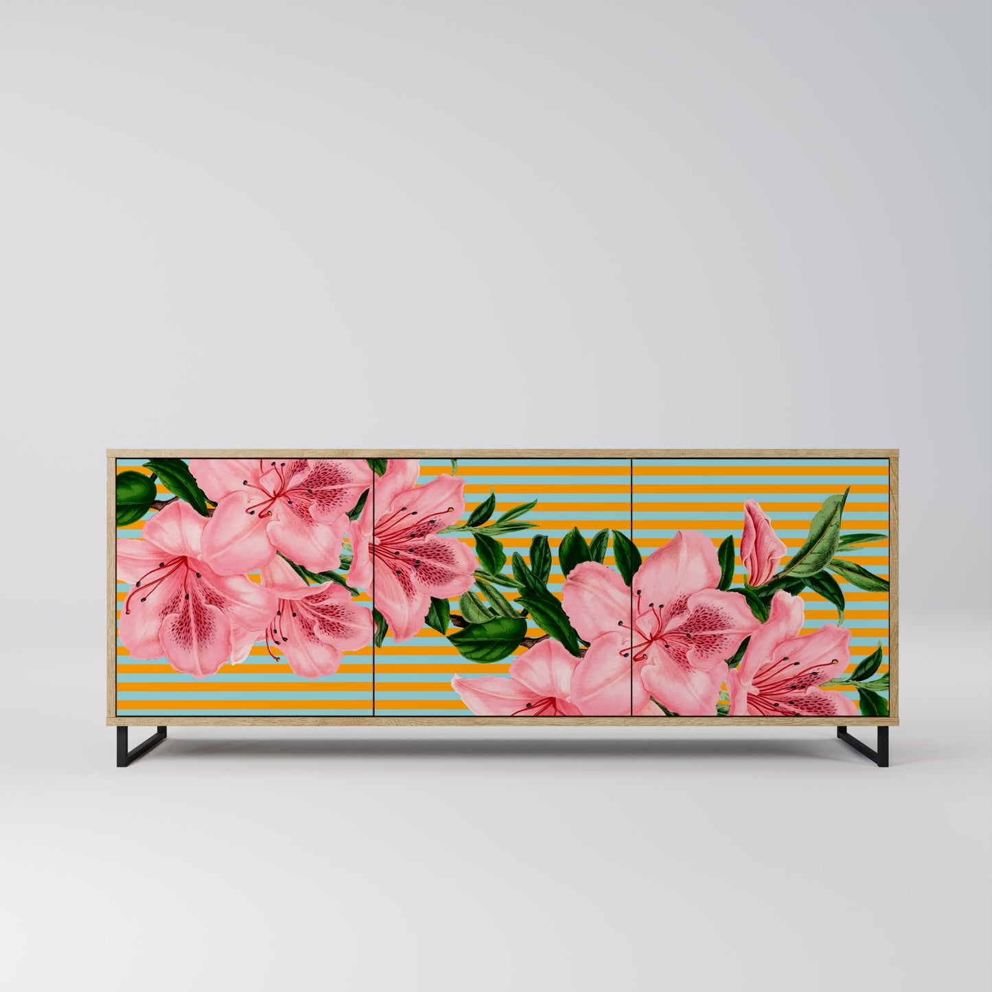 FRAGILE BEAUTY 3-Door Sideboard in Oak Effect