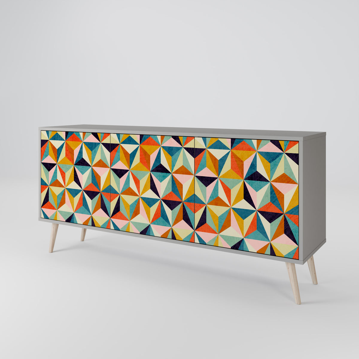 TESSELATE TREASURES Skänk med tre dörrar