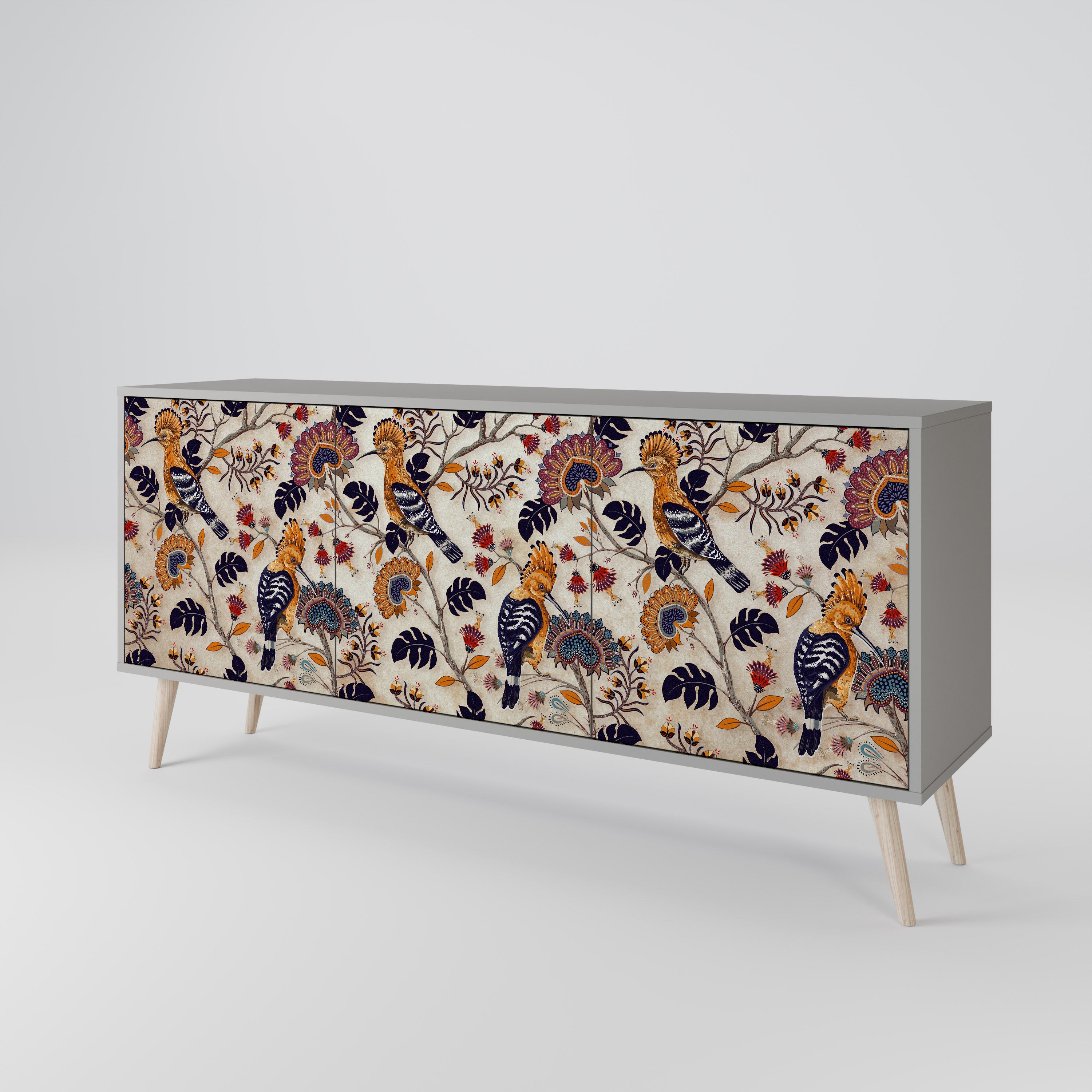 EMINENT HOOPOE 3-Door Sideboard
