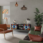 ABSTRAKTION OCH GEOMETRI 2-dörrars TV-bänk i svart finish