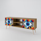 ABSTRACTION AND GEOMETRY 2-Door TV Stand in Oak Effect
