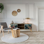 HEAVENLY BLOOM 2-Door TV Stand in Oak Effect