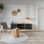 FOWL ORNAMENT 2-Door TV Stand in Oak Effect