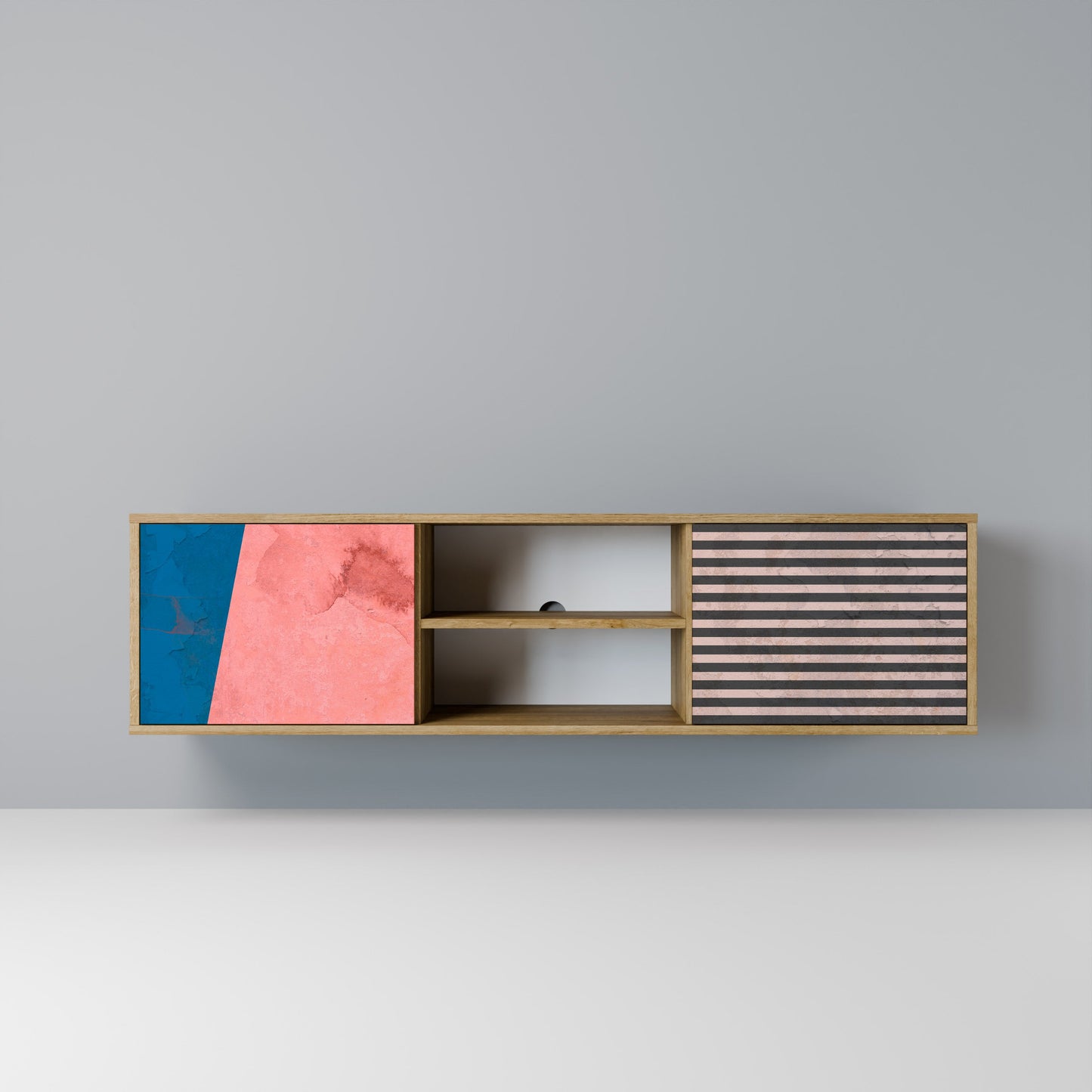 GLAMOROUS STRIPE 2-Door TV Stand in Oak Effect