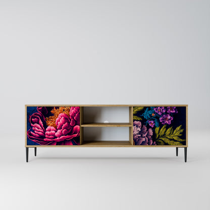 BLOOMING ELEGANCE 2-dörrars TV-bänk i ekeffekt