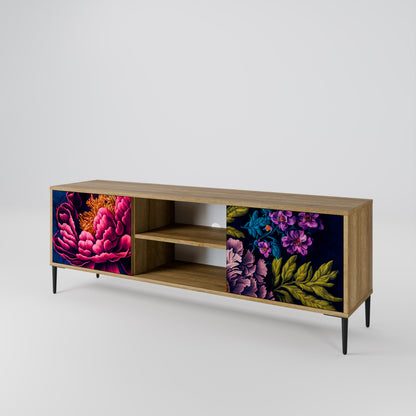 BLOOMING ELEGANCE 2-dörrars TV-bänk i ekeffekt