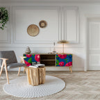 SPRING THOUGHTS 2-Door TV Stand in Oak Effect