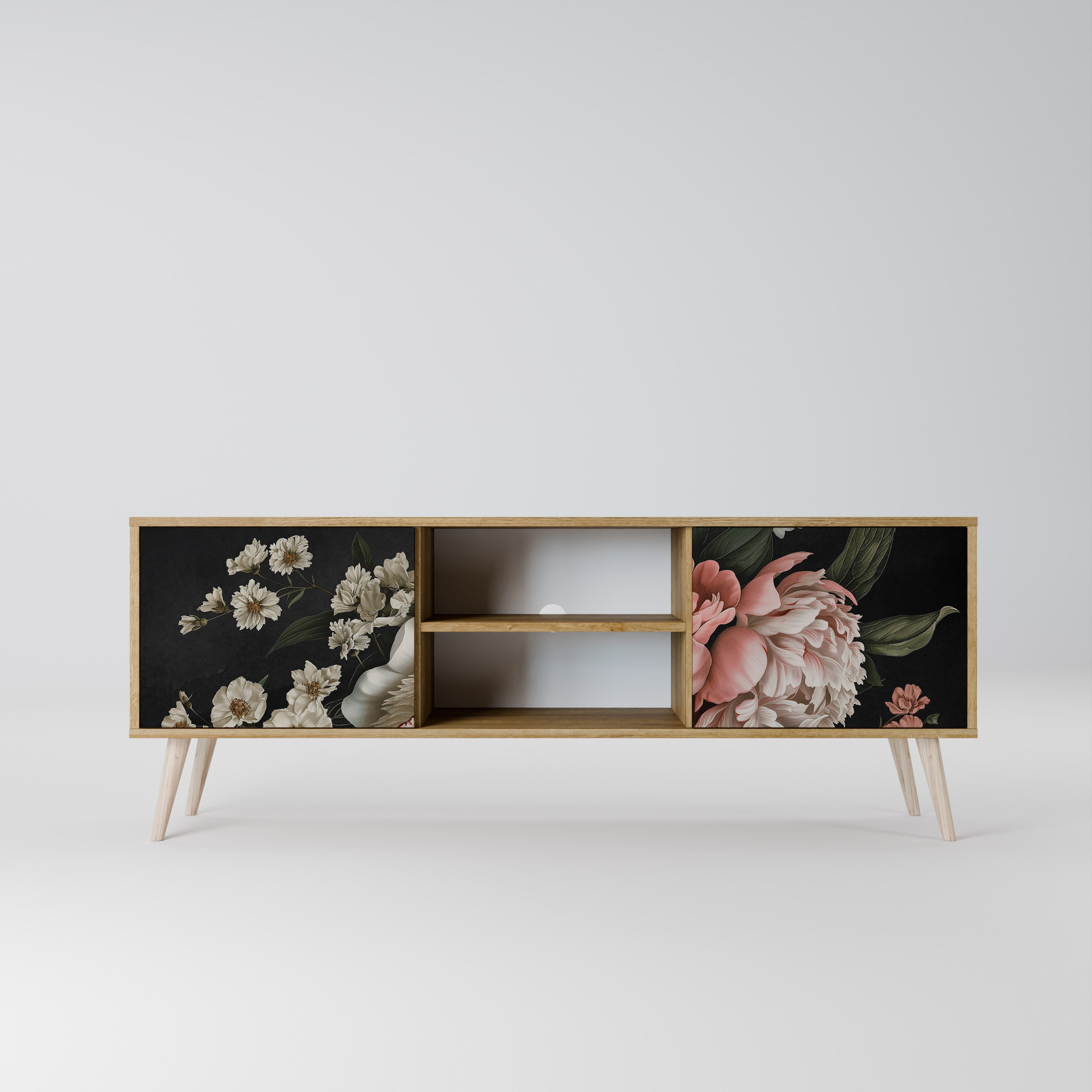 LUSH ELEGANCE 2-dörrars TV-bänk i ekeffekt